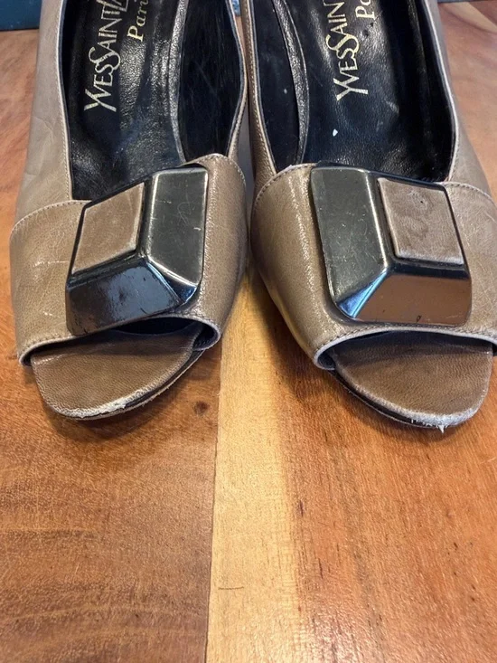 Yves Saint Laurent Vintage 90s Quiet Luxury Leather Peep Toe Heels Taupe/Tan - Picture 11 of 17